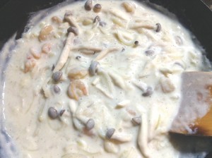 濃厚ホワイトソースで☆エビとしめじのマカロニグラタン-レシピ2